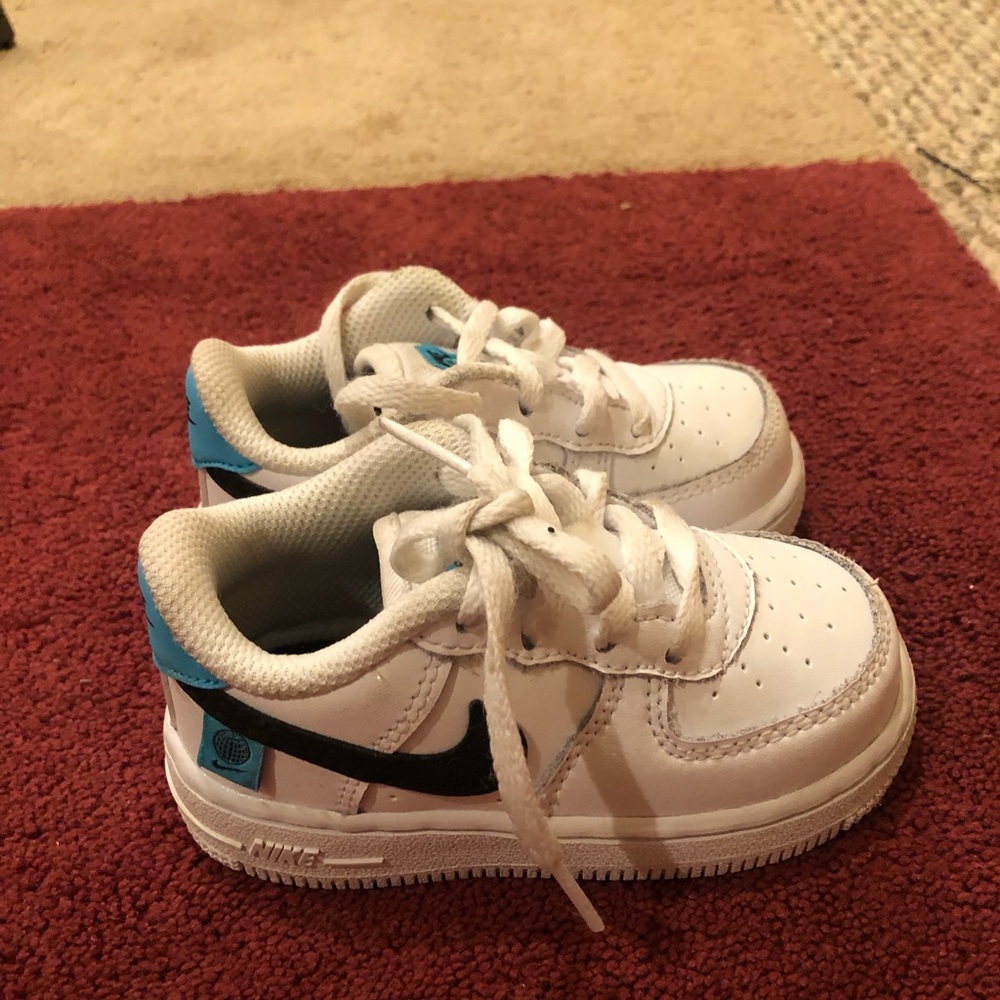 White Air Force 1